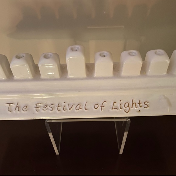 new with sticker. The festival of lights white& gold menorah - Picture 2 of 6